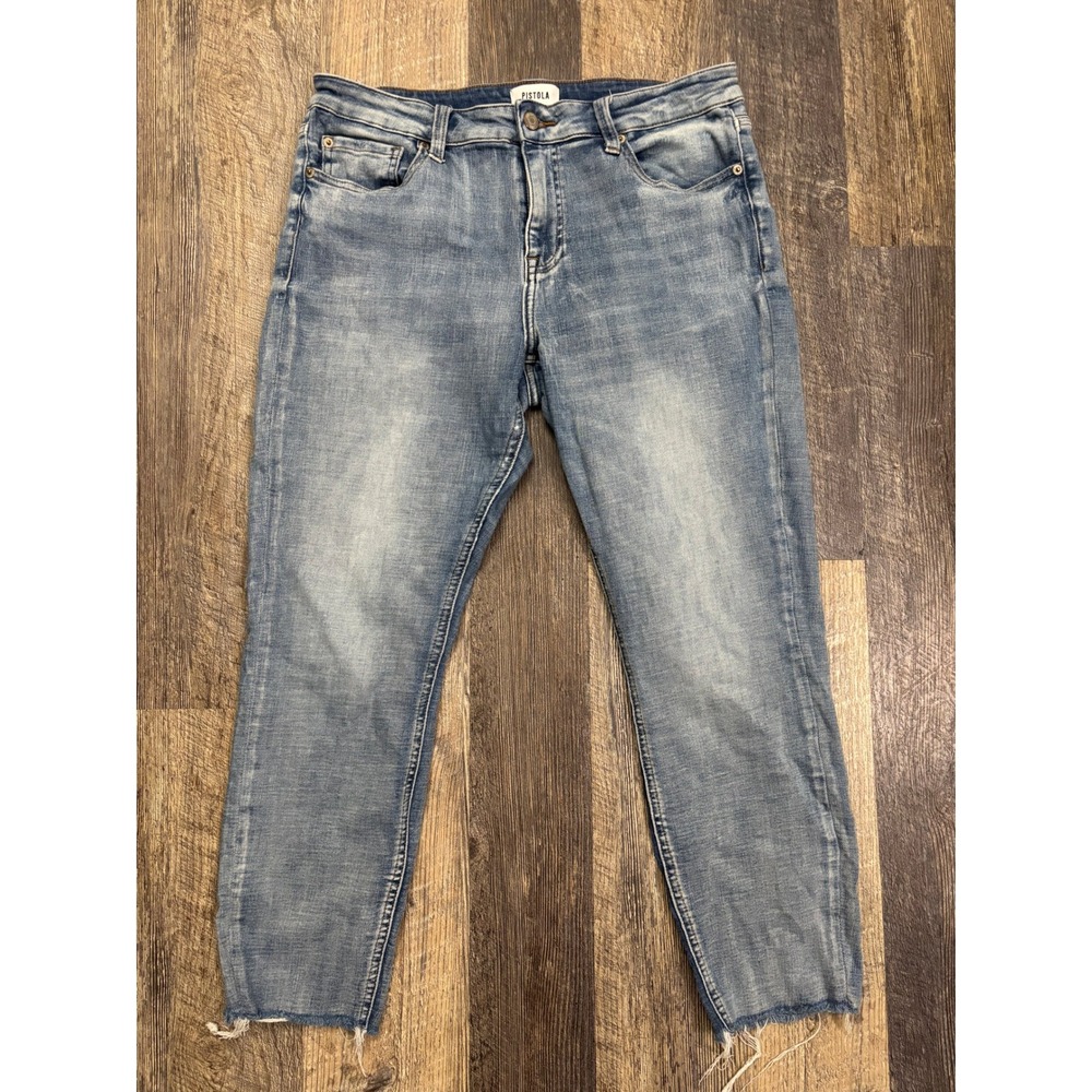 Pistola Denim Jeans Size 31 Light Wash Raw Hem Cropped P6730MTW-NPRP